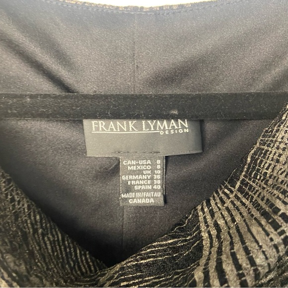 ⚪️ Frank Lyman / gold black design with faux twist tie cap sleeevs - Picture 10 of 10